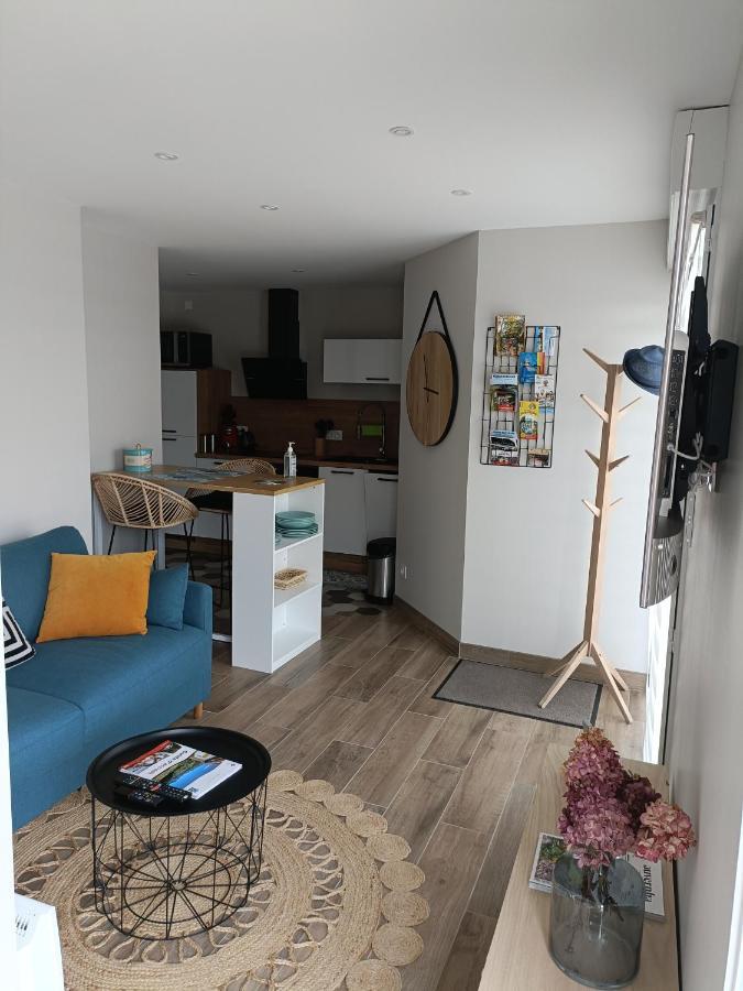 Appt Reposant Entierement Equipe. Apartment Toules ภายนอก รูปภาพ